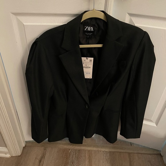 Zara Blazer - Picture 4 of 4